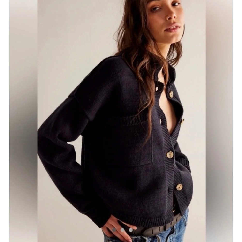 Free People We The Free On The Isle Cardi Navy Size Small Excellent Condition